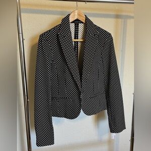 Amanda + Chelsea  Size 0 black white dots raffle sleeve blazer